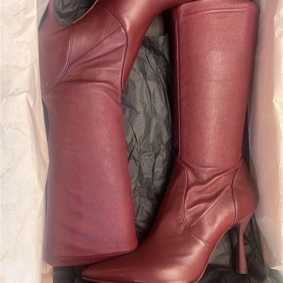 Agl MADE IN ITALY LEATHER Burgundy Heeled Boots with Stiletto Heel - Picture 5 of 8